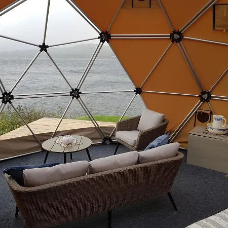 Luxusní stan Roros Arctic Dome *